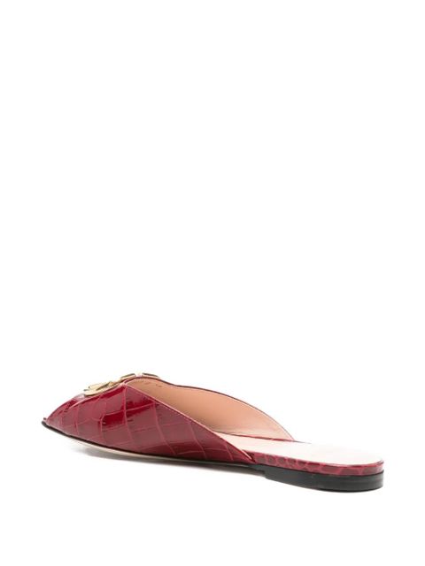 Valentino Garavani logo-plaque leather sandals - Red