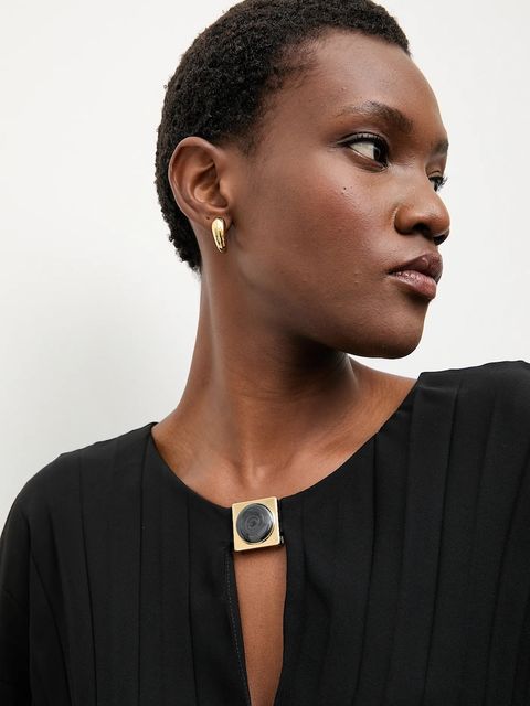 Answear.LAB sukienka kolor czarny maxi rozkloszowana