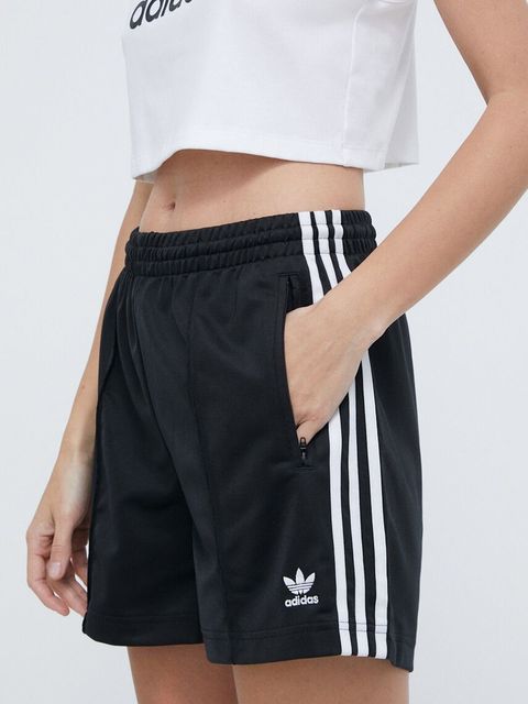 adidas Originals szorty Firebird damskie kolor czarny z aplikacją high waist IU2425 - zdjęcie produktu nr 1