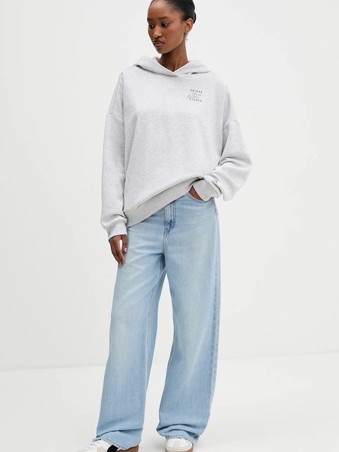 adidas bluza damska kolor szary z kapturem z nadrukiem KT0882