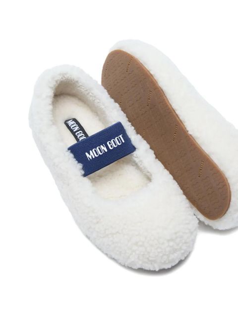Moon Boot shearling ballet flats - White