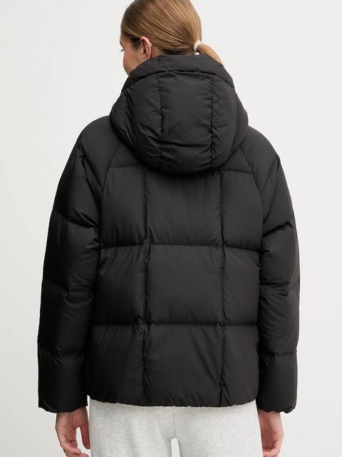 Puma kurtka puchowa kolor czarny zimowa 688392