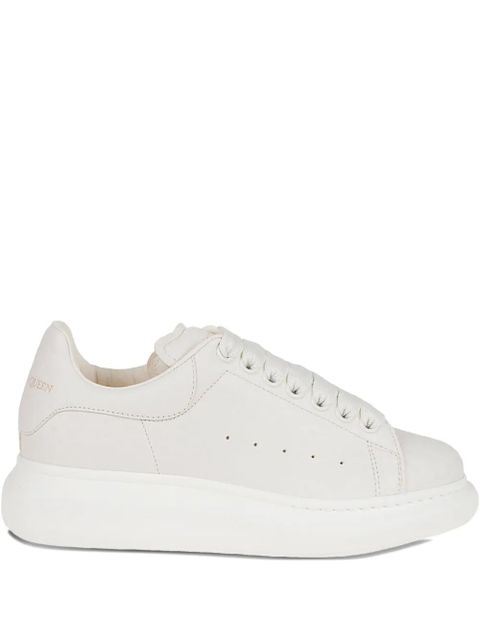 Alexander McQueen Oversized leather platform sneakers - Neutrals - zdjęcie produktu nr 1