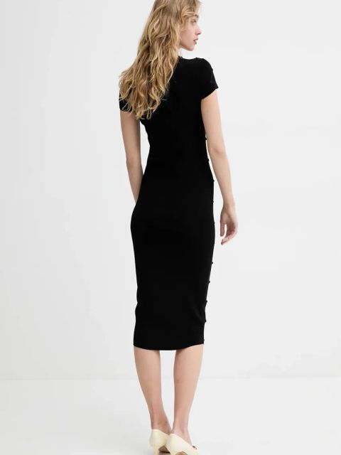 Blugirl Blumarine sukienka kolor czarny midi dopasowana RA5097.MS46M