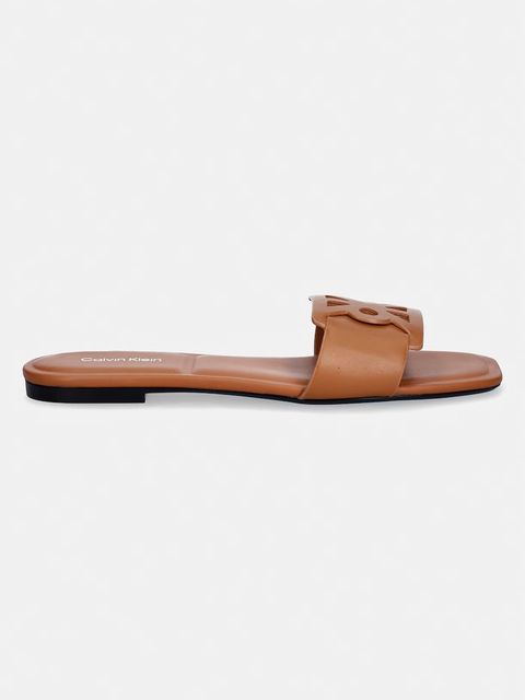 Calvin Klein klapki damskie skórzane SQUARE FLAT SANDAL EMBLEM - zdjęcie produktu nr 1