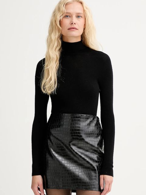 ISABELLE BLANCHE sweter wełniany damski kolor czarny lekki z golfem IS25FW-M111-F001 - zdjęcie produktu nr 1