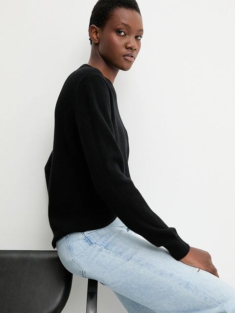 Answear.LAB sweter z wełny merino damski kolor czarny lekki