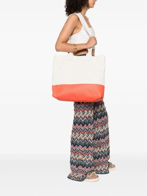 Gucci logo-embossed tote bag - Neutrals - zdjęcie produktu nr 2