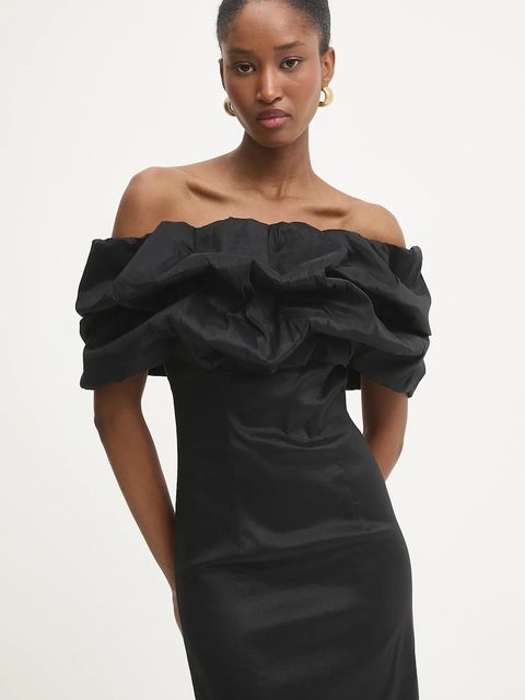 Answear.LAB sukienka kolor czarny maxi dopasowana