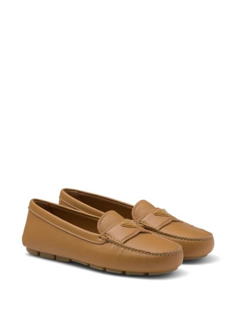 Prada enamel triangle-logo leather loafers - Brown