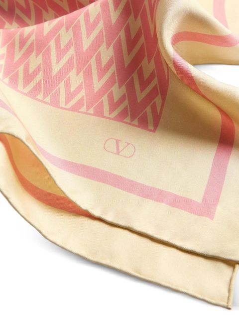 Valentino Garavani Toute La V scarf - Neutrals