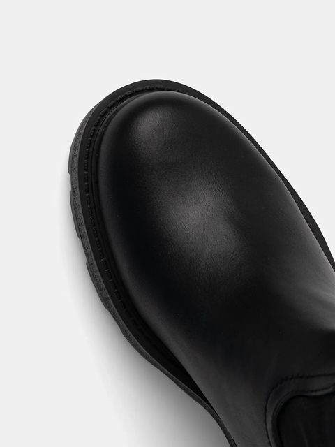 Guess kozaki YANNIS damskie kolor czarny na platformie FLFYNN FAL11