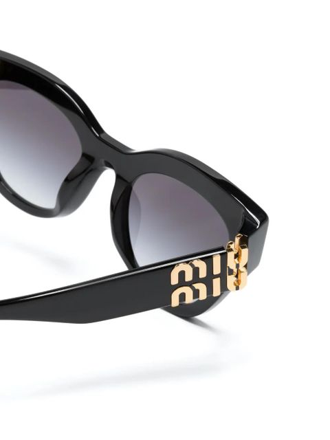 Miu Miu Eyewear logo-lettering 01YS sunglasses - Black