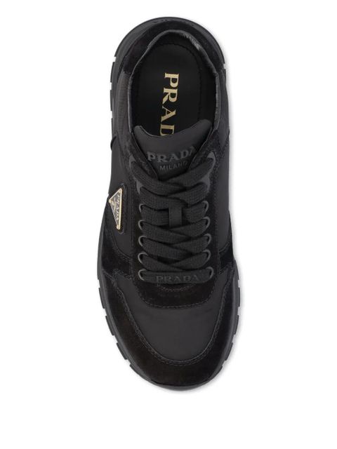 Prada logo-plaque leather sneakers - Black
