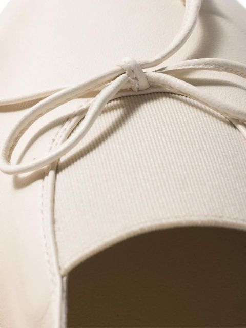 Miu Miu bow-detail ballet flats - Neutrals