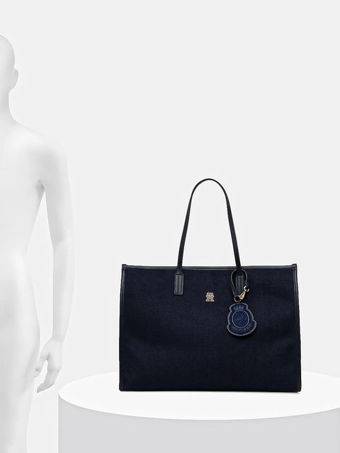 Tommy Hilfiger torebka kolor granatowy AW0AW18215