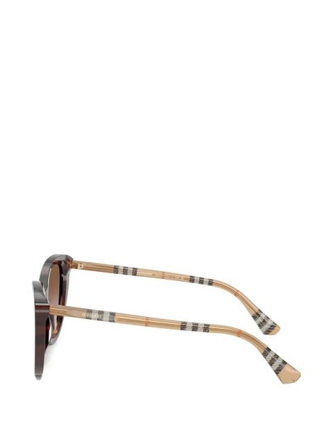 Burberry Eyewear cat-eye sunglasses - Brown