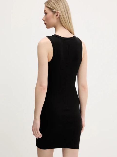 Tommy Jeans sukienka kolor czarny mini dopasowana DW0DW20674