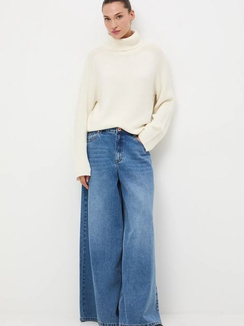 Medicine sweter z wełny merino kolor beżowy z golfem - zdjęcie produktu nr 2