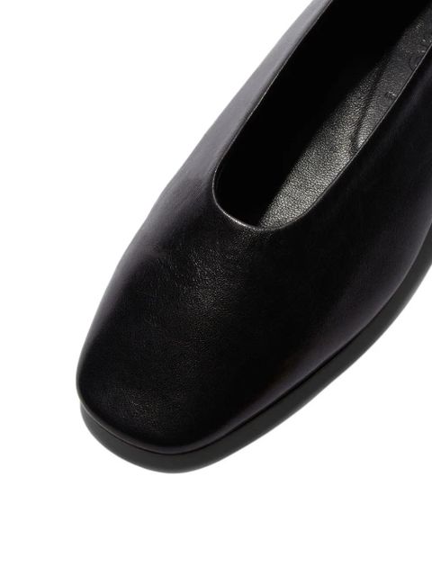 Aeyde Kirsten leather flat - Black