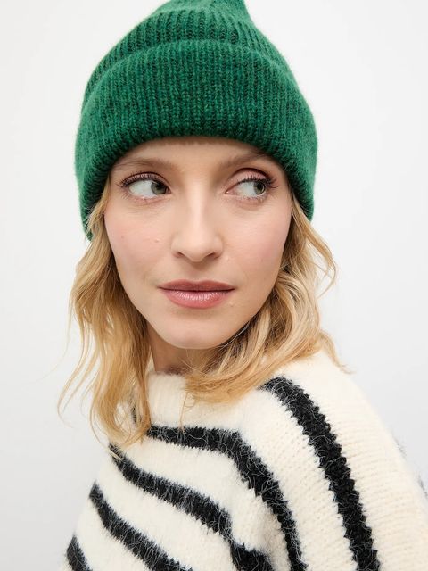 Answear.LAB czapka z wełną merino kolor zielony
