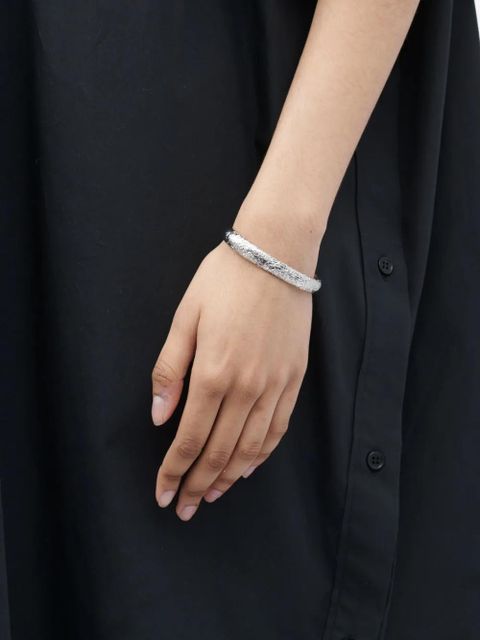 MM6 Maison Margiela textured-finish bracelet - Silver - zdjęcie produktu nr 2