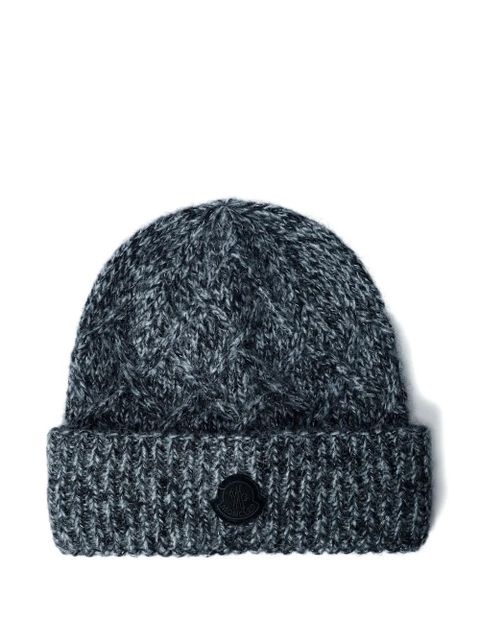 Moncler logo motif beanie hat - Grey