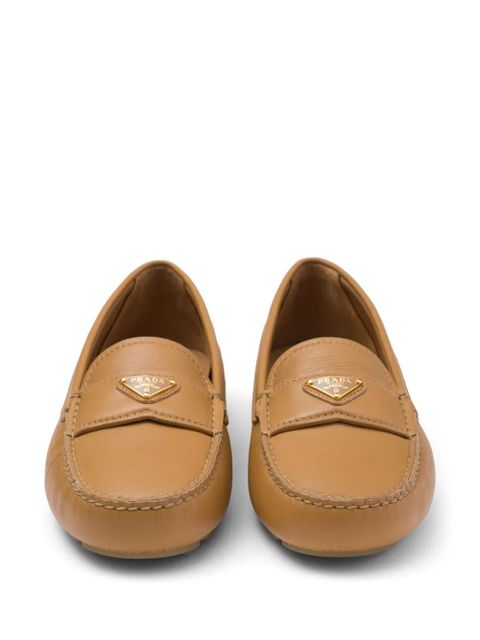 Prada enamel triangle-logo leather loafers - Brown