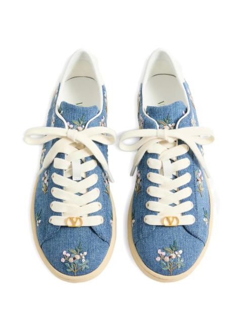 Valentino Garavani Royco denim trainer with floral embroidery - Blue