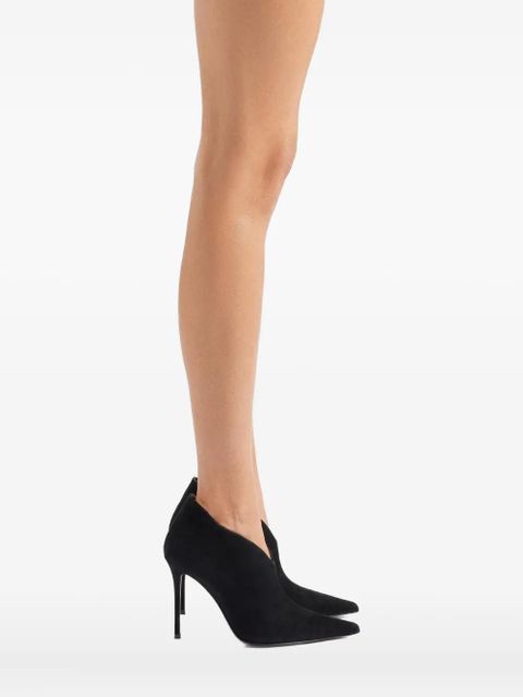 Giuseppe Zanotti pointed-toe v-cut suede heeled pumps - Black