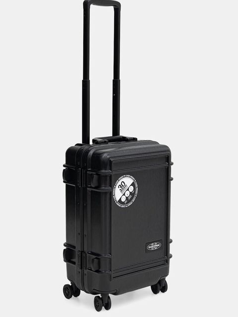 Eastpak walizka RESIST'R CASE S kolor czarny EK0A5BJE4Z51 - zdjęcie produktu nr 2