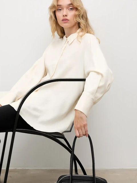 Answear.LAB koszula damska kolor beżowy relaxed z kołnierzykiem klasycznym