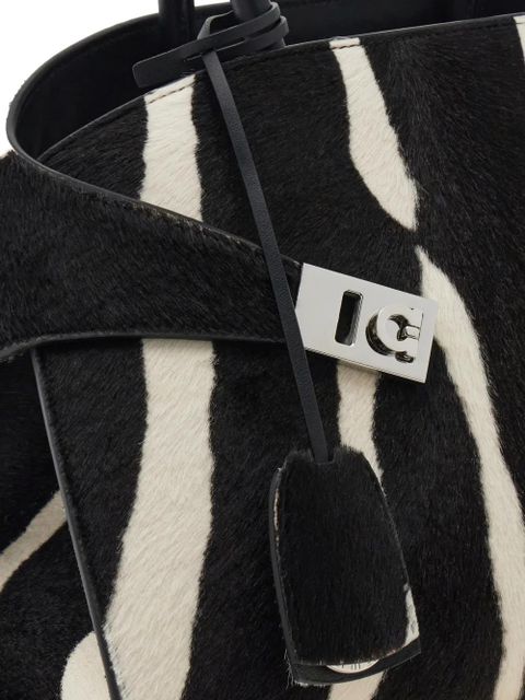 Ferragamo zebra print buckle hug tote bag - Black