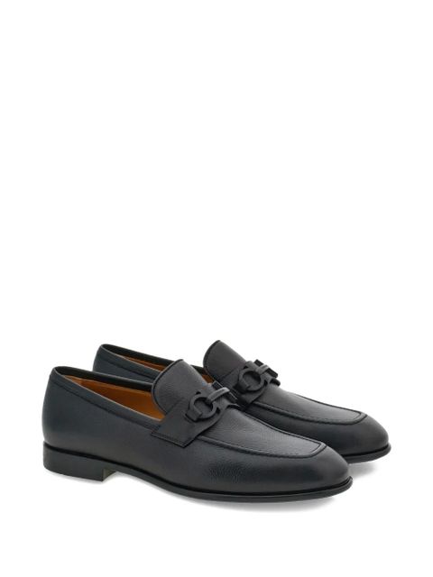 Ferragamo almond-toe loafers - Black