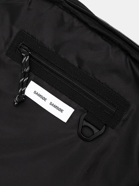 Samsoe Samsoe plecak SALUIS kolor czarny duży gładki M25200085