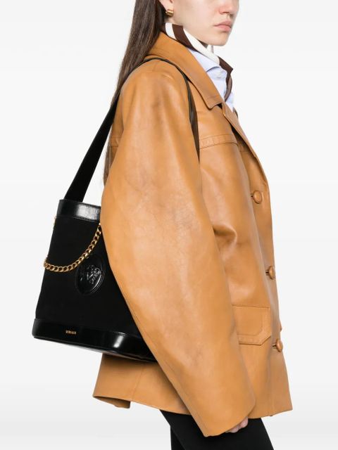 Versace chain-detail leather bucket bag - Black - zdjęcie produktu nr 2