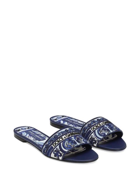 Dolce & Gabbana embroidered slides - Blue
