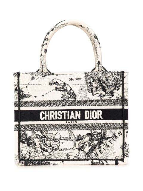Christian Dior Pre-Owned 2022 Small Canvas Embroidered Zodiac Toile De Jouy Book tote bag - White