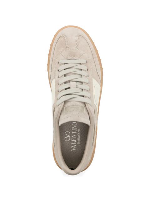 Valentino Garavani Upvillage low top sneakers - Neutrals