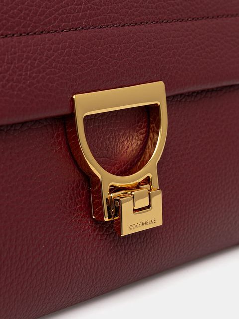 Coccinelle torebka skórzana Arlettis kolor bordowy E1 MD5 19 03 01 - zdjęcie produktu nr 2