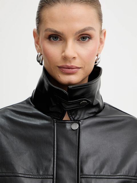 Guess kurtka FLAMINIA kolor czarny przejściowa oversize W5BL87 WF8P0