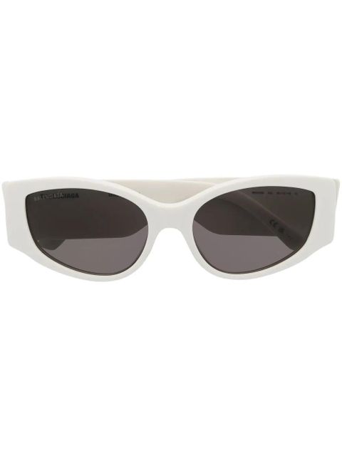 Balenciaga Eyewear logo-print tinted-lenses sunglasses - White - zdjęcie produktu nr 1