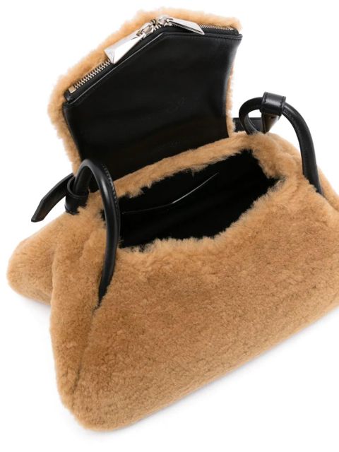 Amina Muaddi Gemini shearling shoulder bag - Neutrals - zdjęcie produktu nr 2