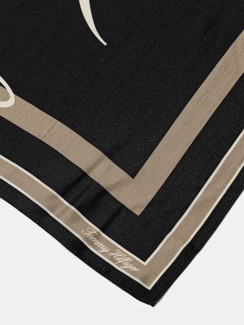 Tommy Hilfiger apaszka jedwabna damska kolor czarny wzorzysta AW0AW17967
