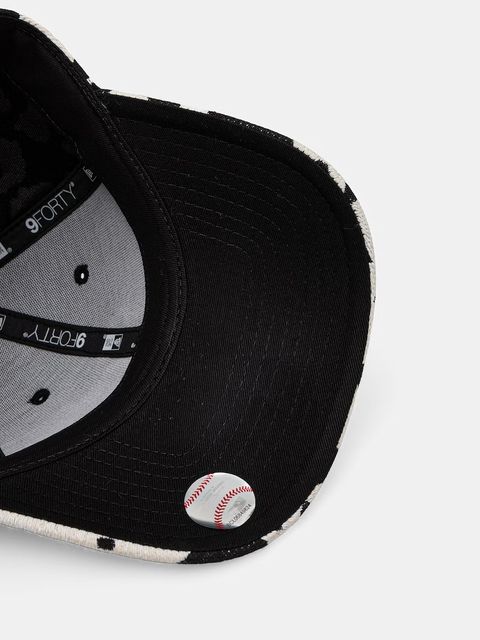 New Era czapka z daszkiem COW MIDI 9FORTY®