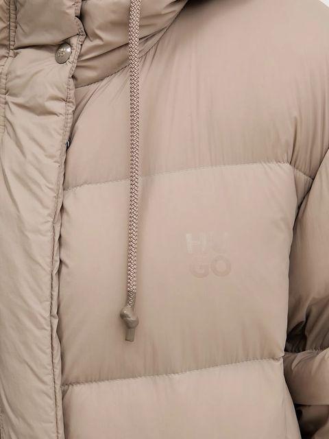HUGO kurtka puchowa kolor beżowy zimowa oversize 50546355