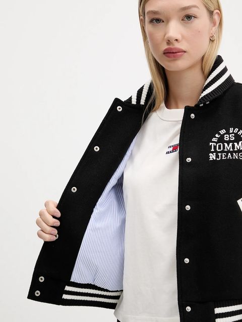 Tommy Jeans kurtka bomber z wełną kolor czarny przejściowa DW0DW21628