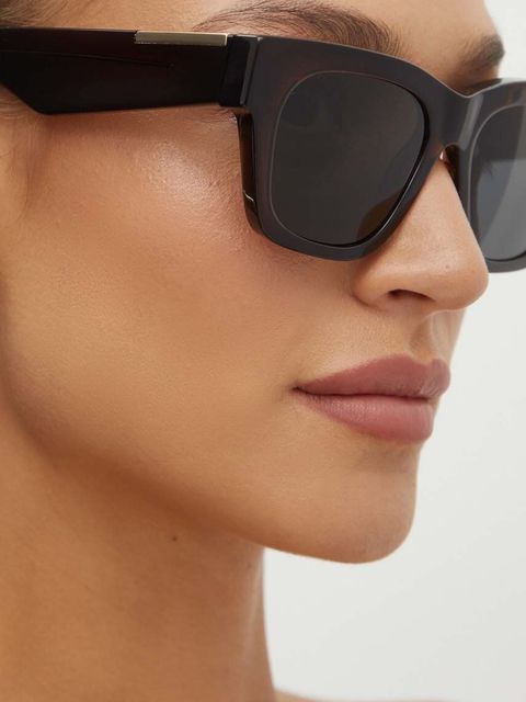 Burberry okulary przeciwsłoneczne damskie kolor brązowy 0BE4424