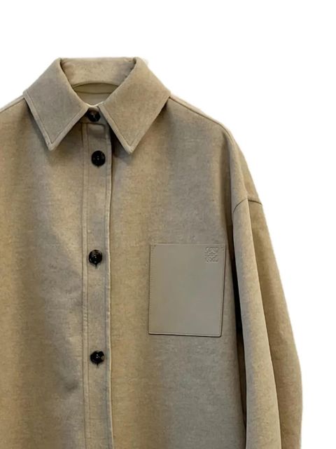 LOEWE Anagram buttoned patch-pocket overshirt - Neutrals - zdjęcie produktu nr 2
