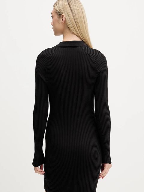 Tommy Jeans sukienka kolor czarny mini dopasowana DW0DW22183